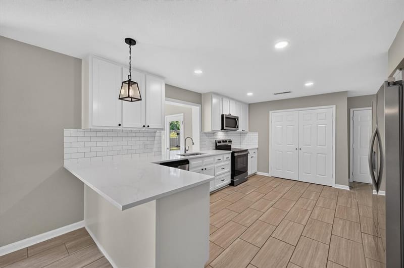 344 Woodbrook Drive, DeSoto TX 75115 - Photo 8