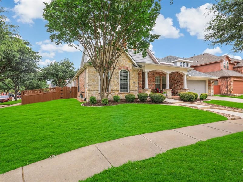 3199 Somerset Lane, Frisco TX 75033 - Photo 2