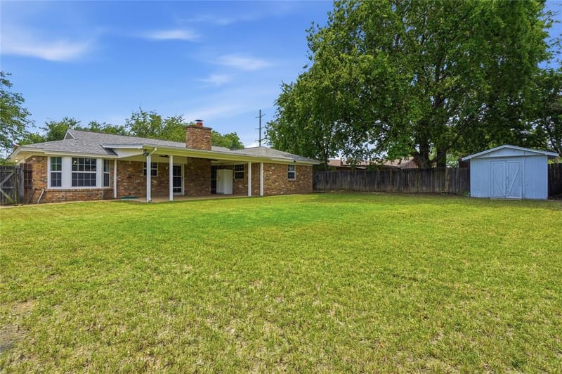 837 Springdale Road, Bedford TX 76021 - Photo 27