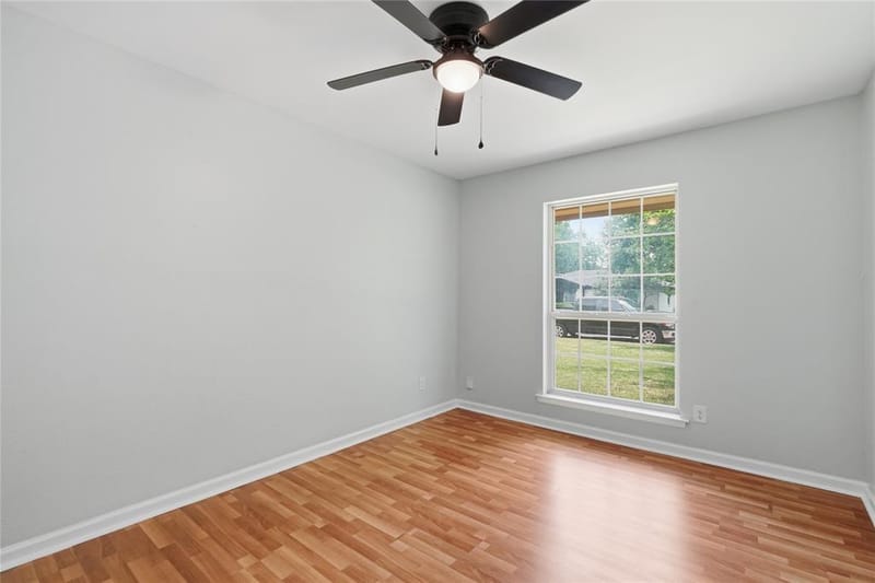 837 Springdale Road, Bedford TX 76021 - Photo 5