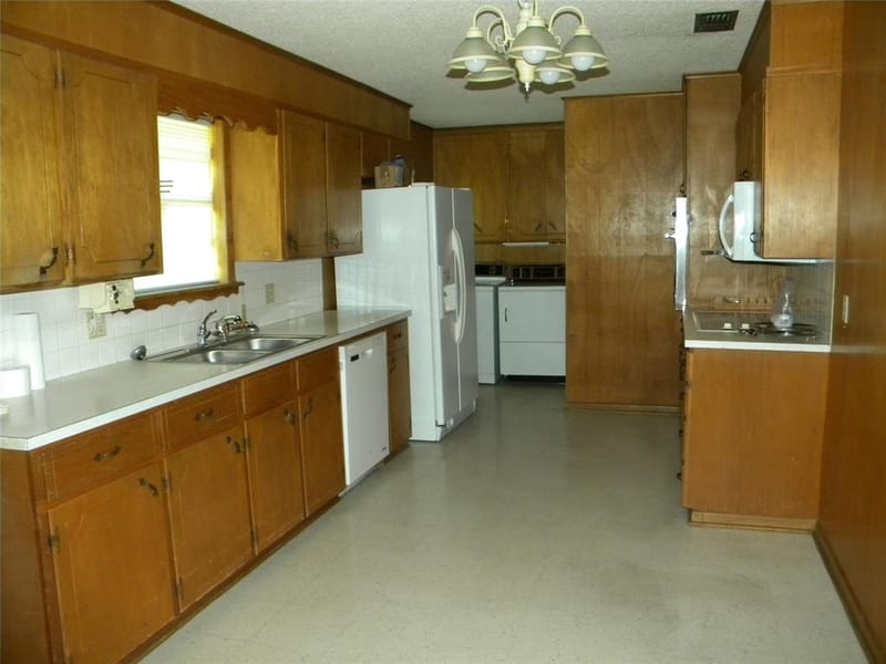 1450 W Ash Street, Stephenville TX 76401 - Photo 13