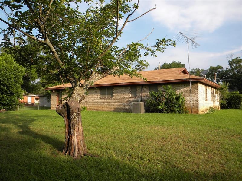 1450 W Ash Street, Stephenville TX 76401 - Photo 35