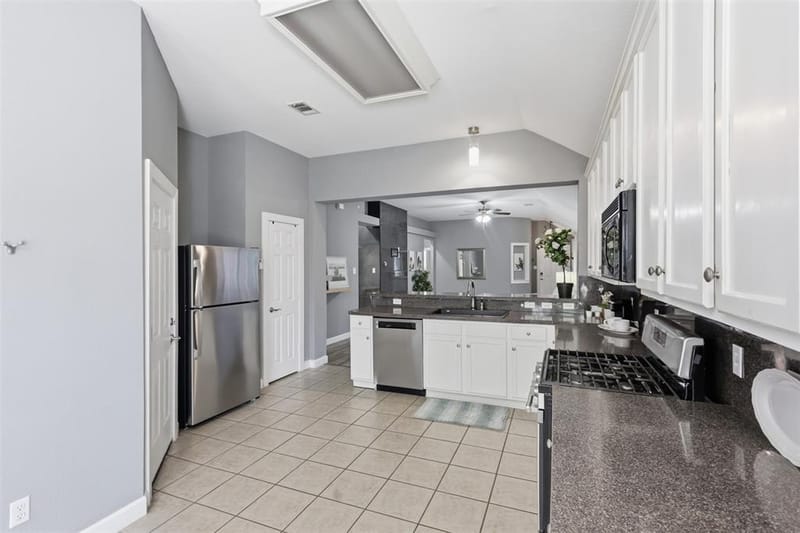 5433 Mohawk Court, The Colony TX 75056 - Photo 18