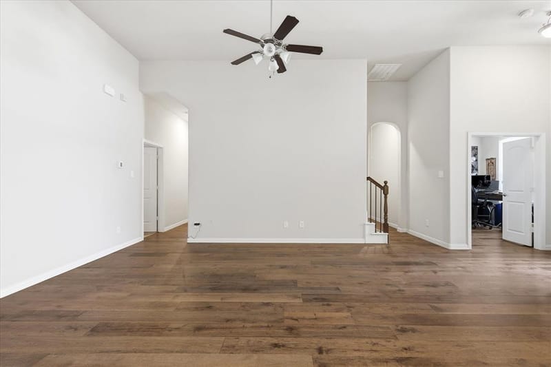 4428 Terraview Drive, Arlington TX 76001 - Photo 7