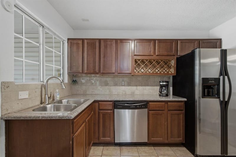 840 Creekside Drive, Lewisville TX 75067 - Photo 14