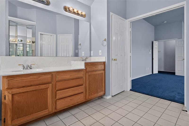 1005 Wilderness Trail, Crowley TX 76036 - Photo 8
