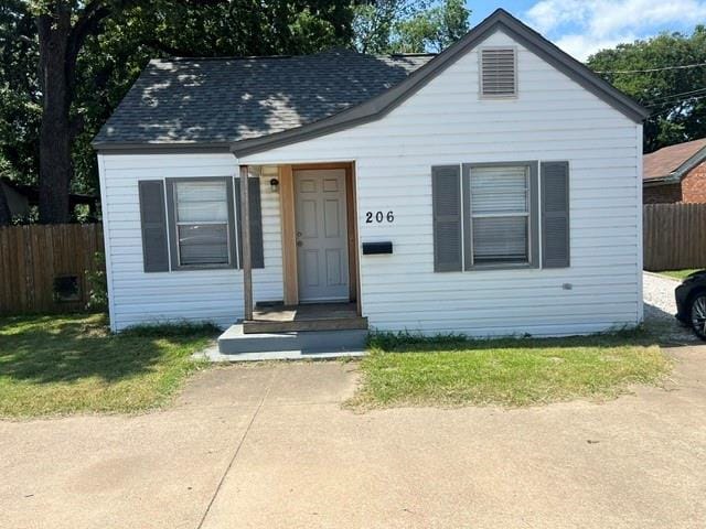206 W 6th Street, Irving TX 75060