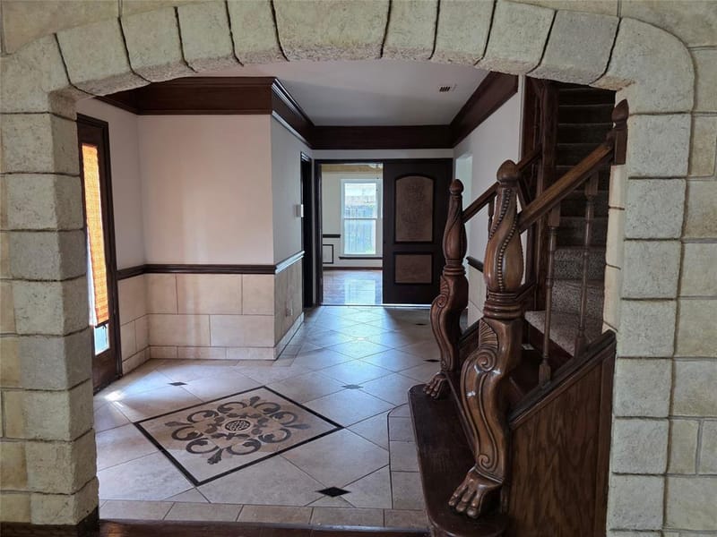 716 Bridget Way, Hurst TX 76054 - Photo 5