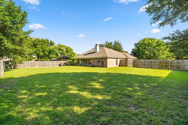 1005 Cheyenne Trail, Hewitt TX 76643 - Photo 7