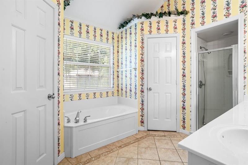 1005 Cheyenne Trail, Hewitt TX 76643 - Photo 5
