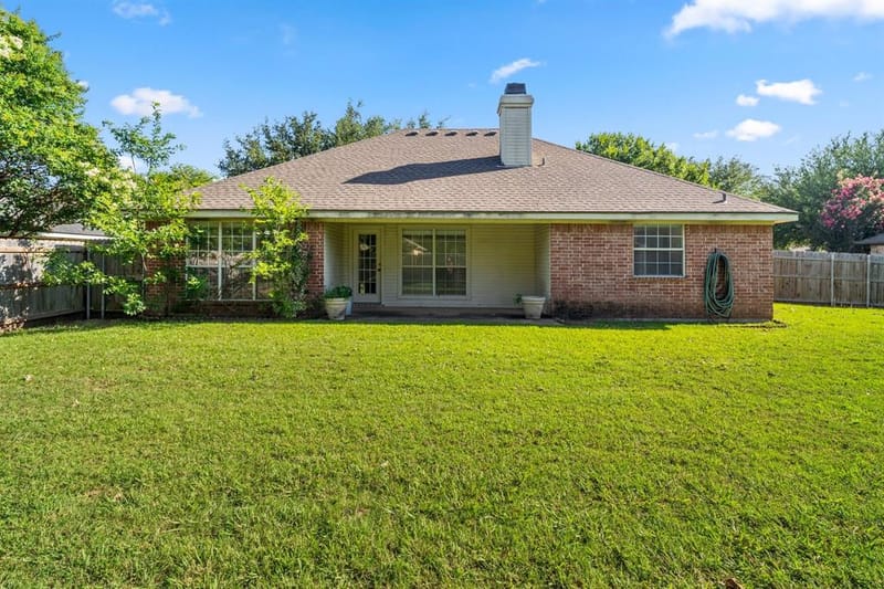 1005 Cheyenne Trail, Hewitt TX 76643 - Photo 8
