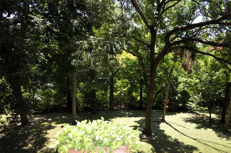 7660 Skillman Street # 401, Dallas TX 75231 - Photo 11