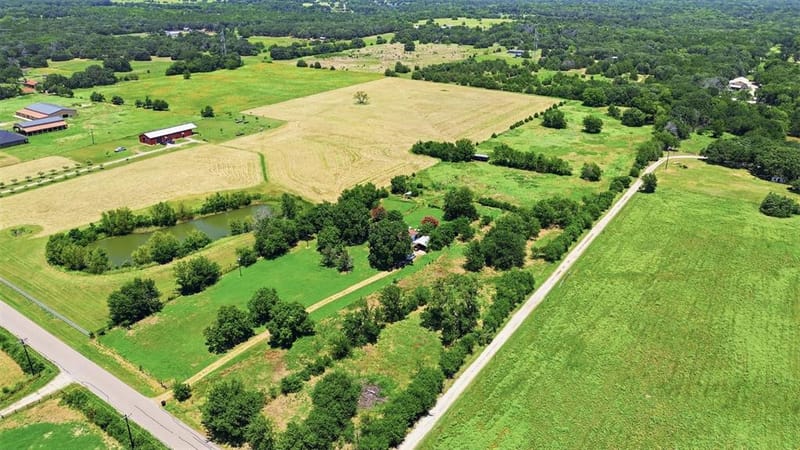 9037 County Road 346, Terrell TX 75161 - Photo 28