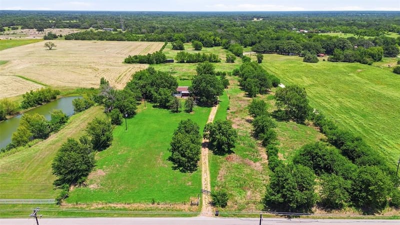 9037 County Road 346, Terrell TX 75161 - Photo 31