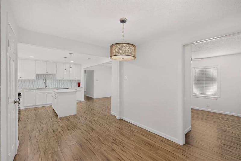813 Travis Street, Garland TX 75040 - Photo 14