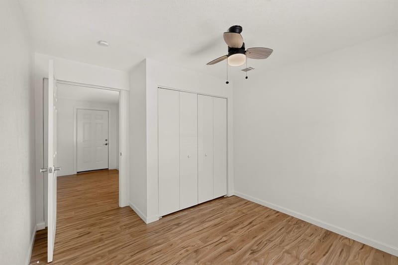 813 Travis Street, Garland TX 75040 - Photo 18