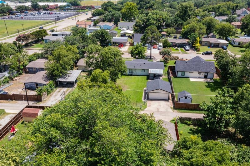 813 Travis Street, Garland TX 75040 - Photo 40