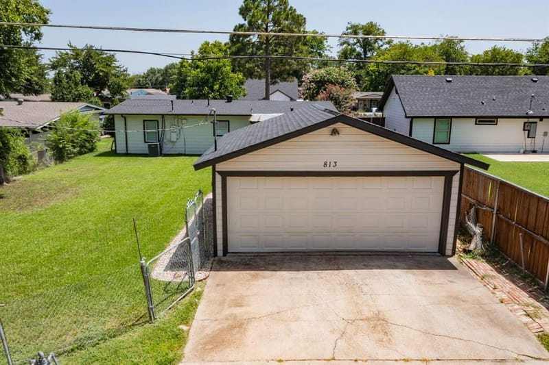 813 Travis Street, Garland TX 75040 - Photo 39
