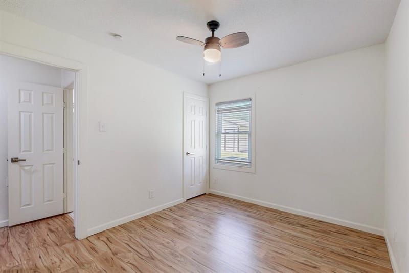 813 Travis Street, Garland TX 75040 - Photo 25