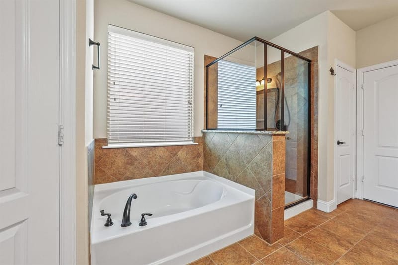 223 Thompson Drive, Van Alstyne TX 75495 - Photo 20