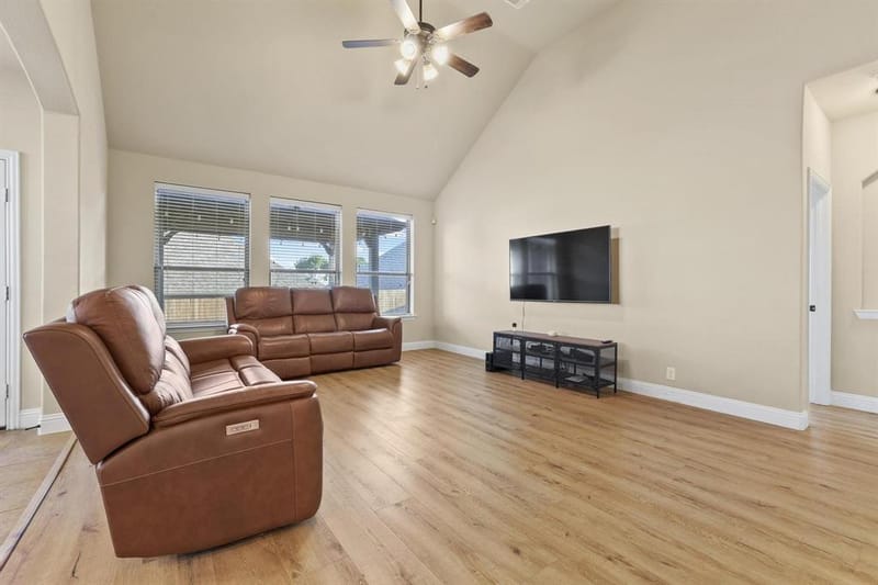 223 Thompson Drive, Van Alstyne TX 75495 - Photo 15