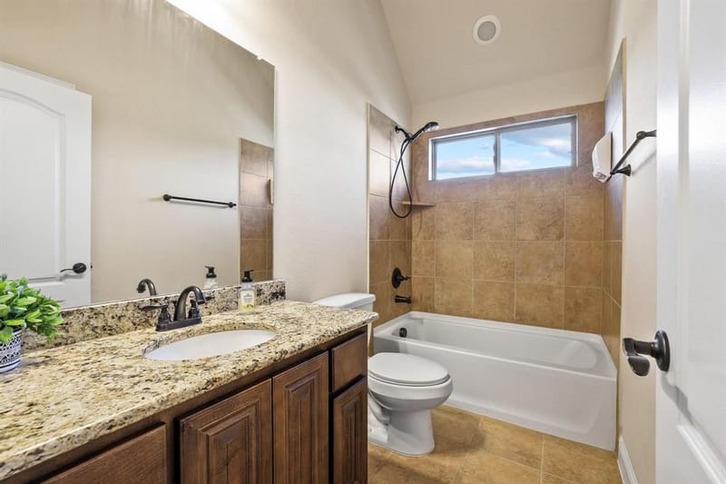 223 Thompson Drive, Van Alstyne TX 75495 - Photo 25