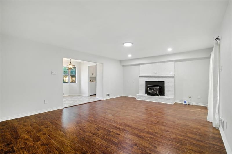 5823 Marview Lane, Dallas TX 75227 - Photo 7