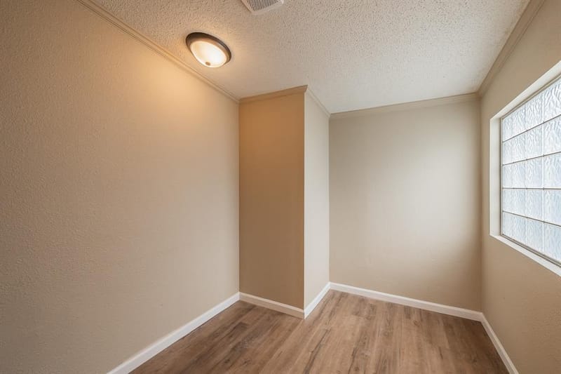 153 Clay Court, Springtown TX 76082 - Photo 23