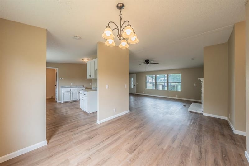 153 Clay Court, Springtown TX 76082 - Photo 12
