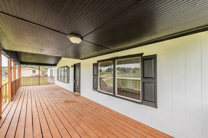 153 Clay Court, Springtown TX 76082 - Photo 7
