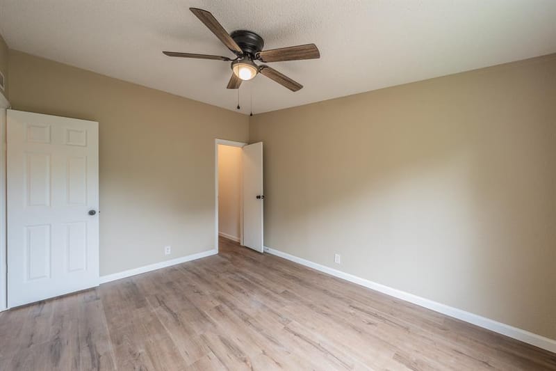 153 Clay Court, Springtown TX 76082 - Photo 32