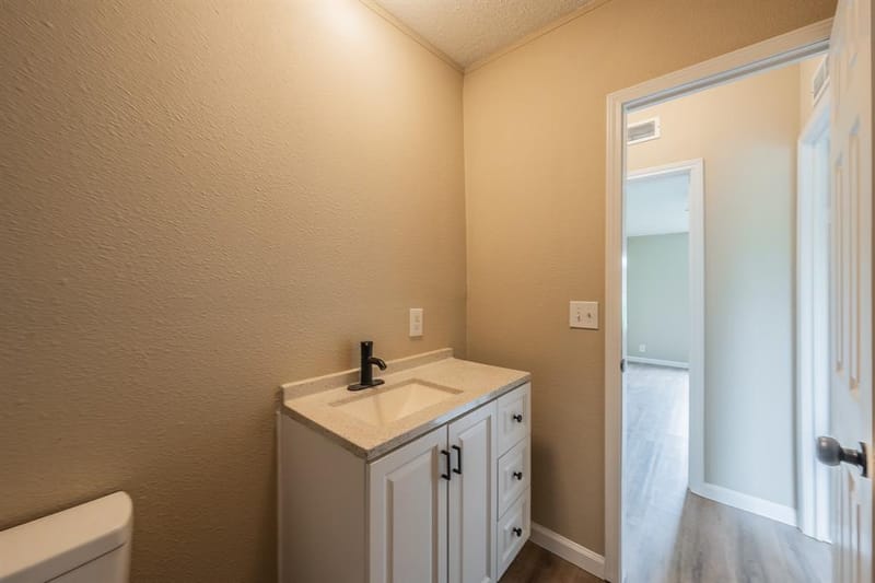153 Clay Court, Springtown TX 76082 - Photo 30
