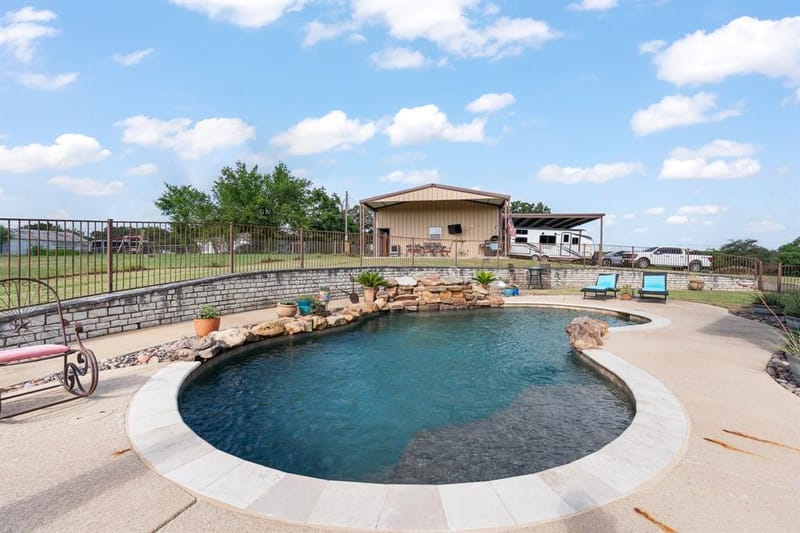 4515 E Renfro Street, Alvarado TX 76009 - Photo 7