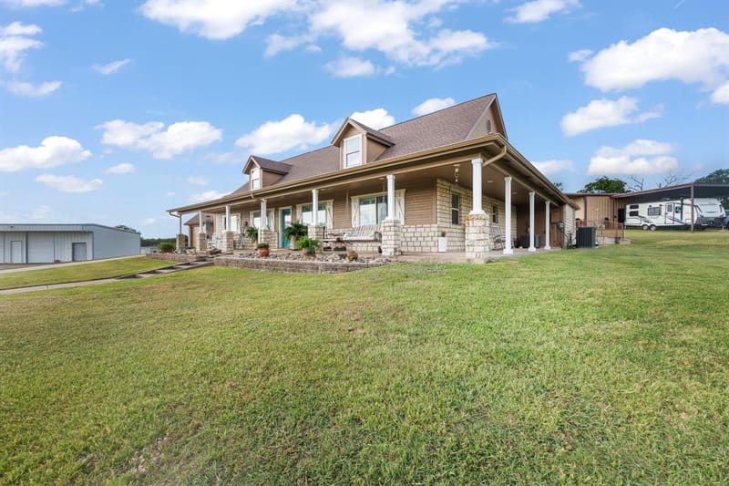 4515 E Renfro Street, Alvarado TX 76009 - Photo 3