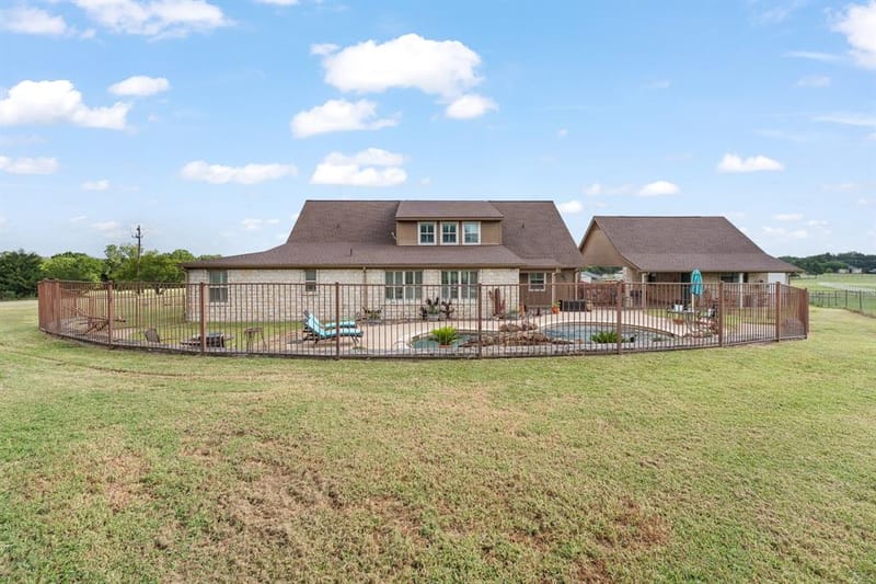 4515 E Renfro Street, Alvarado TX 76009 - Photo 36