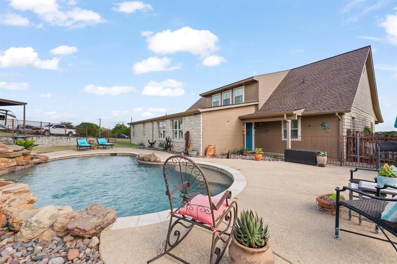 4515 E Renfro Street, Alvarado TX 76009 - Photo 30