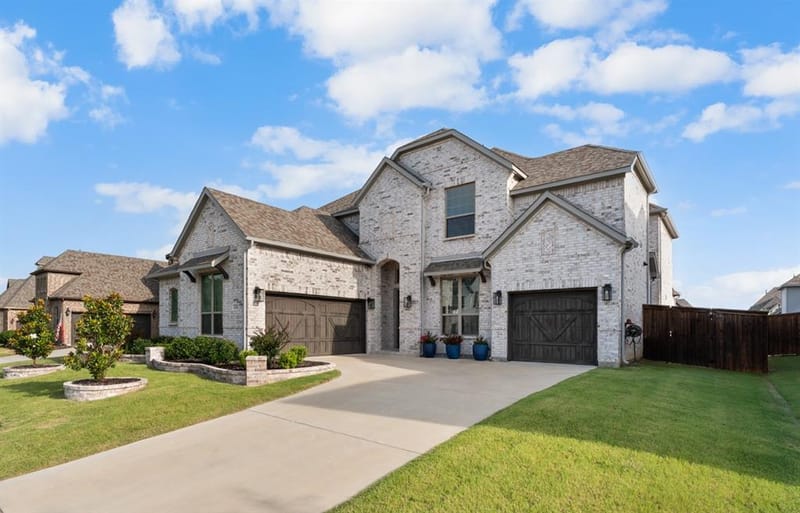 616 Windy Ridge Lane, Rockwall TX 75087 - Photo 2