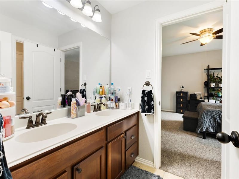 12038 Gonzales Drive, Frisco TX 75035 - Photo 31