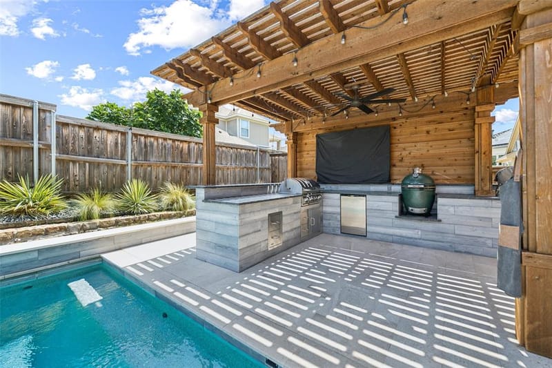 2120 Hidalgo Lane, Frisco TX 75034 - Photo 3