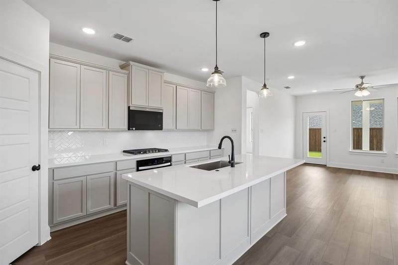 4873 Dee Street, Celina TX 75009 - Photo 6
