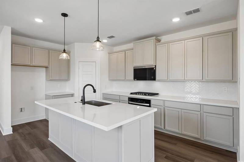 4873 Dee Street, Celina TX 75009 - Photo 8