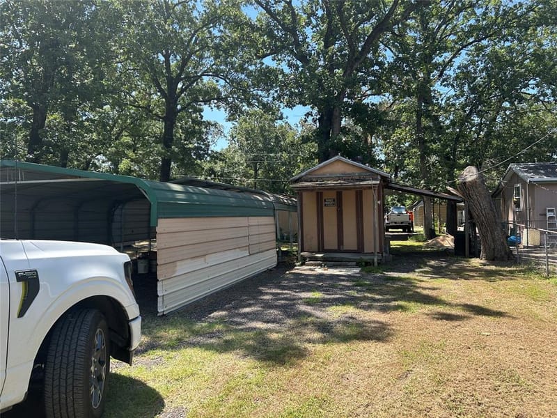 408 Private Road 7702, Emory TX 75440 - Photo 16