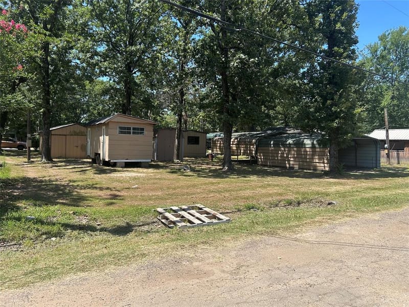 408 Private Road 7702, Emory TX 75440 - Photo 14
