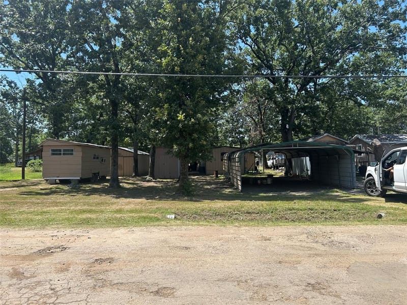 408 Private Road 7702, Emory TX 75440 - Photo 15