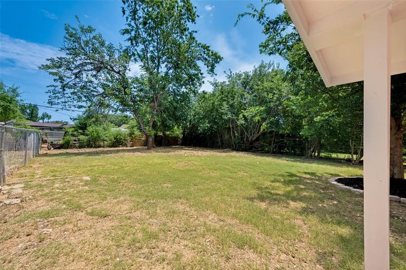 1717 Monaco Drive, Arlington TX 76010 - Photo 23