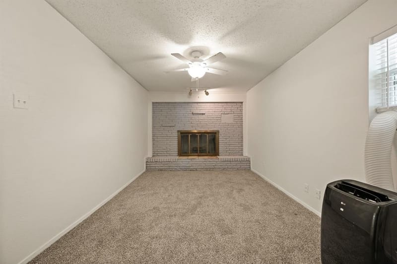 1625 Meadowbrook Drive, Garland TX 75042 - Photo 17