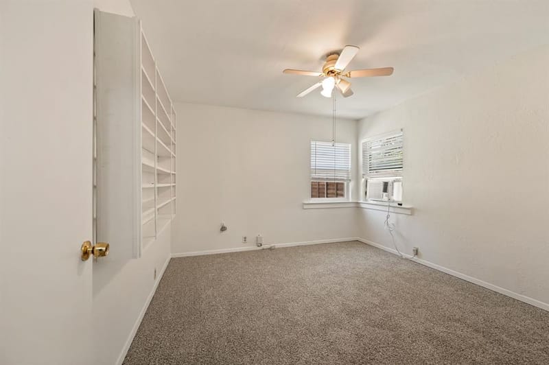 1625 Meadowbrook Drive, Garland TX 75042 - Photo 26