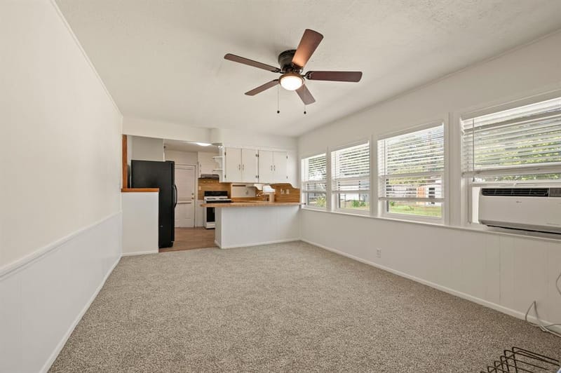 1625 Meadowbrook Drive, Garland TX 75042 - Photo 7