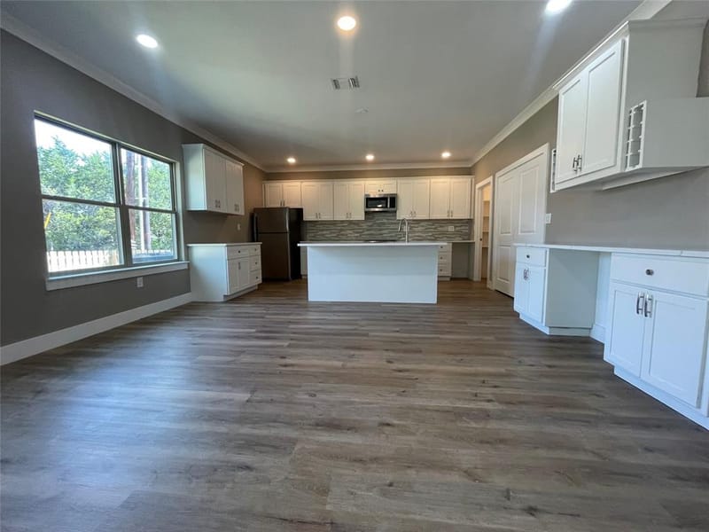 3600 Hilltop Road, Granbury TX 76048 - Photo 4