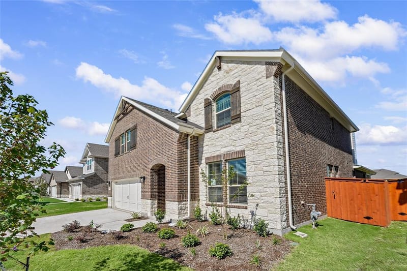 15012 Green Bluff Drive, Aledo TX 76008 - Photo 3